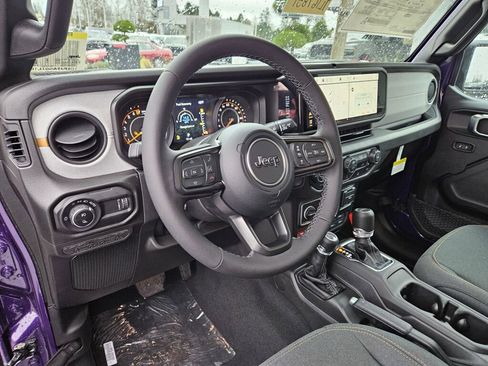 New 2026 Jeep Gladiator Willys image 15