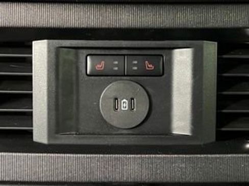 Used 2026 Ford F350 Platinum w/ Tremor Off-Road Package image 47