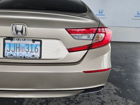 Used 2020 Honda Accord EX image 46