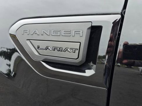 Used 2020 Ford Ranger Lariat w/ Equipment Group 501A Mid image 9