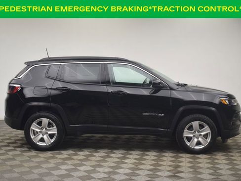 Used 2022 Jeep Compass Latitude AWD/4WD image 13