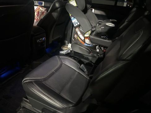 Used 2020 Ford Explorer ST w/ ST High-Performance Pack image 37