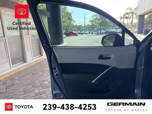Used 2023 Toyota Corolla Cross L FWD image 16
