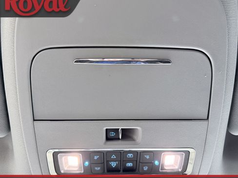 Used 2024 Ford F250 Lariat w/ Tremor Off-Road Package AWD/4WD image 25