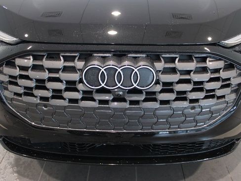 New 2025 Audi Q5 2.0T Premium Plus image 52