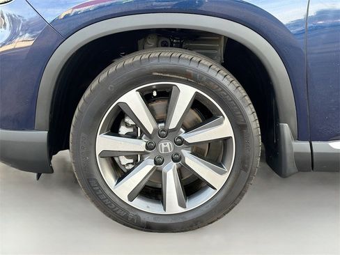 Used 2024 Honda Pilot Touring image 34