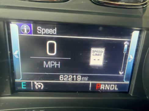 Used 2019 GMC Yukon SLT w/ Premium Edition AWD/4WD image 14