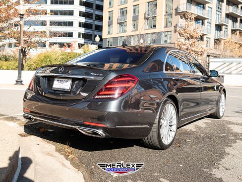 Used 2019 Mercedes-Benz S 560 4MATIC Sedan w/ Premium Package image 7