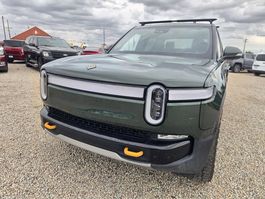 Used 2022 Rivian R1T Adventure AWD/4WD image 4