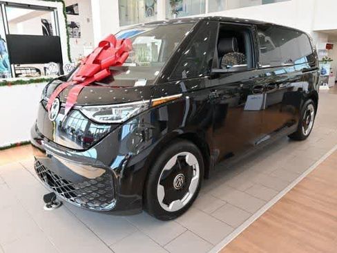 New 2025 Volkswagen ID. Buzz Pro S RWD image 4