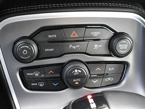 Used 2022 Dodge Challenger GT image 20