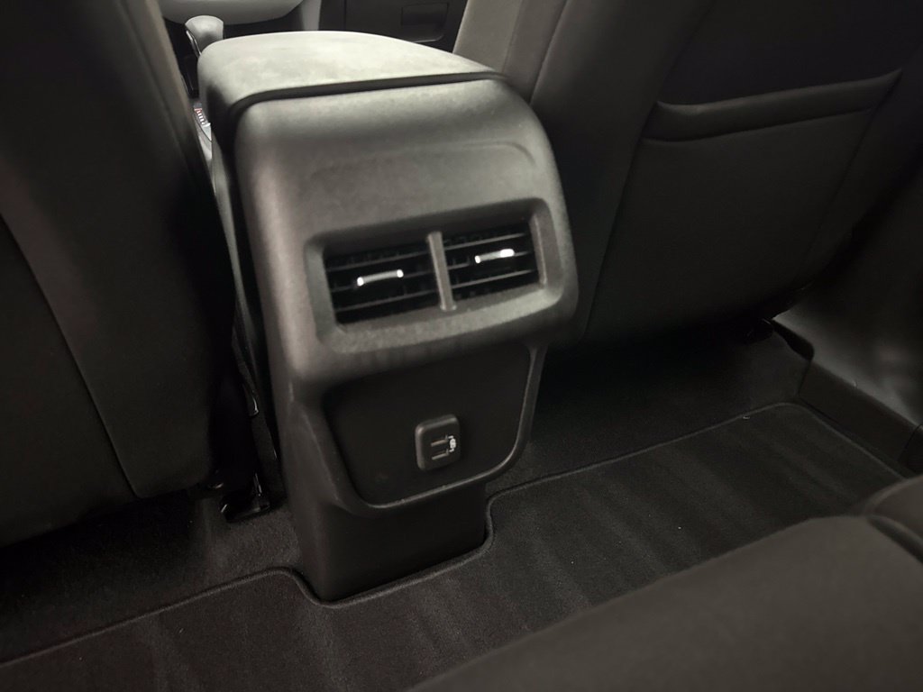 Used 2022 Chevrolet Equinox LS AWD/4WD image 36