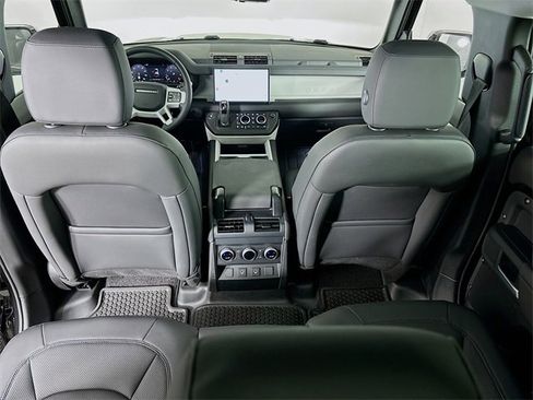 New 2025 Land Rover Defender 110 S image 23