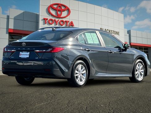Certified 2025 Toyota Camry LE image 3