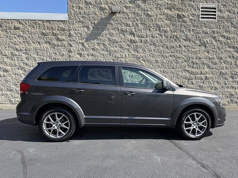 Used 2018 Dodge Journey GT AWD/4WD image 2