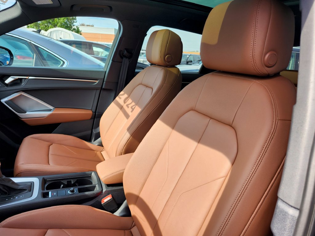 Certified 2024 Audi Q3 2.0T Premium AWD/4WD image 10
