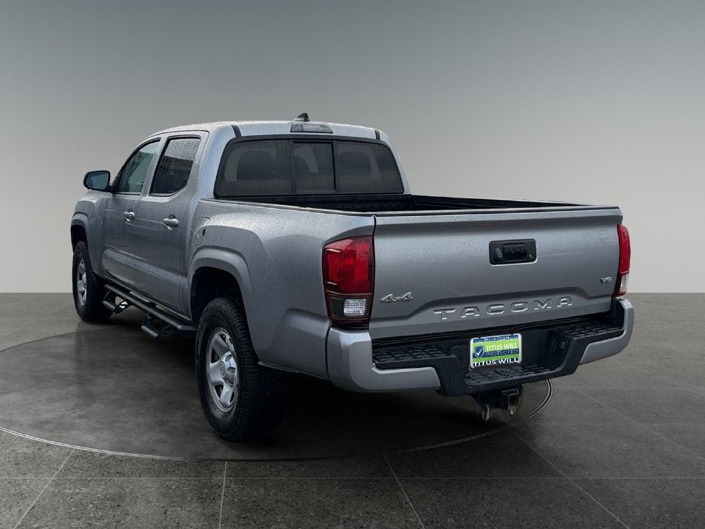 Used 2020 Toyota Tacoma SR AWD/4WD image 7