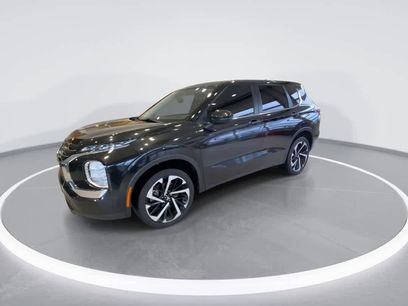 Used 2022 Mitsubishi Outlander ES