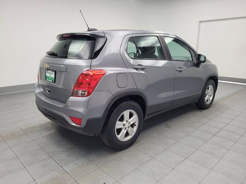 Used 2020 Chevrolet Trax LS FWD image 9
