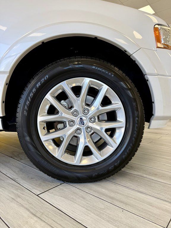Used 2017 Ford Expedition EL Limited w/ Equipment Group 301A RWD image 20
