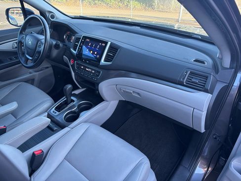 Used 2016 Honda Pilot EX-L image 11