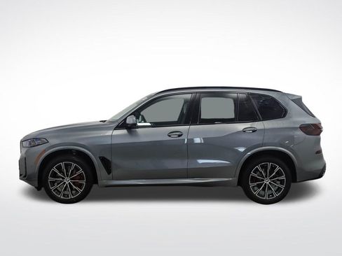 Used 2026 BMW X5 xDrive40i w/ Executive Package AWD/4WD image 2