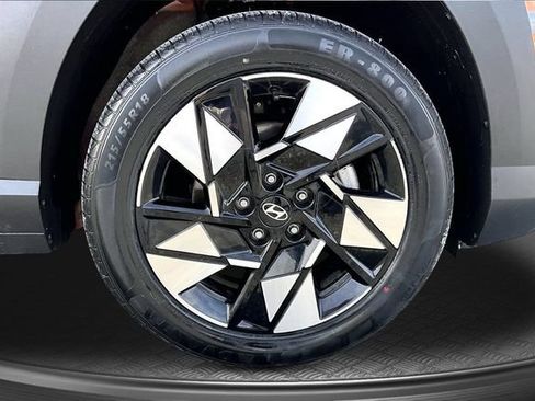 Used 2024 Hyundai Kona SEL FWD image 32