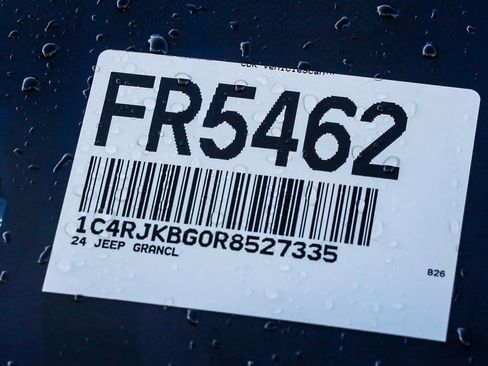 Used 2024 Jeep Grand Cherokee L Limited w/ Luxury Tech Group II image 34