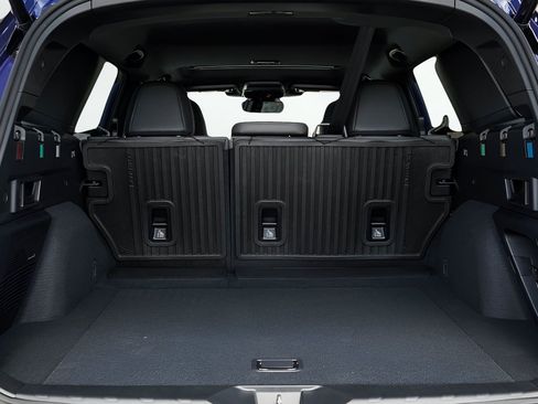 New 2026 Subaru Outback Limited AWD/4WD image 8