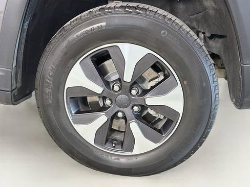 Used 2022 Jeep Grand Cherokee Limited 4xe image 34