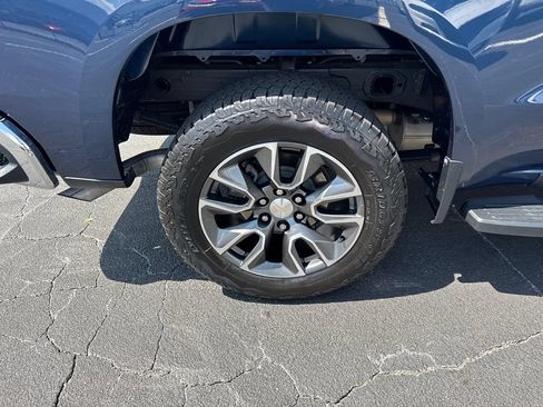 Used 2022 Chevrolet Silverado 1500 LT RWD image 18