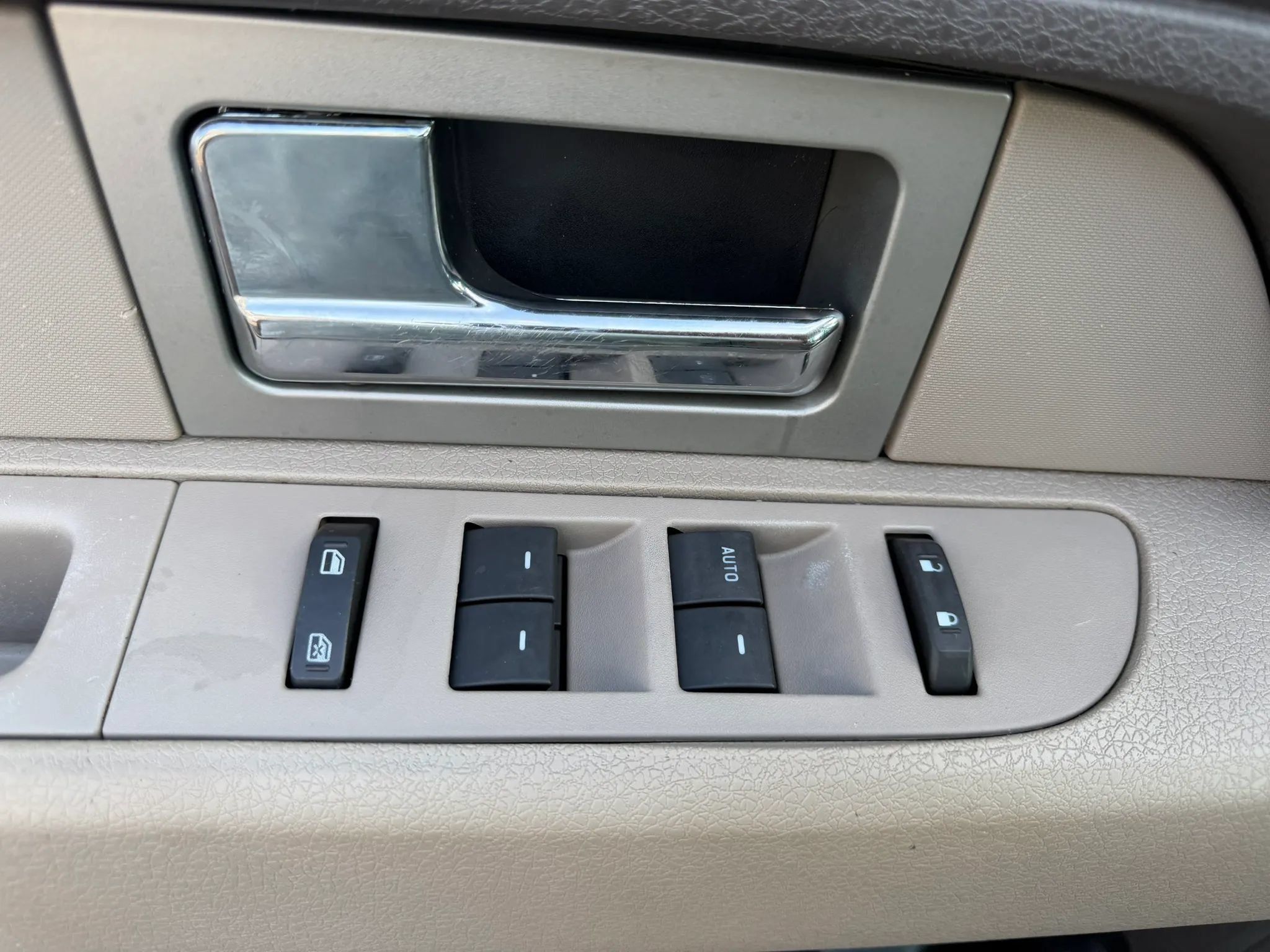 Used 2009 Ford F150 XLT AWD/4WD image 13
