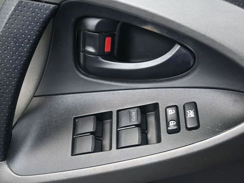 Used 2010 Toyota RAV4 2WD image 19