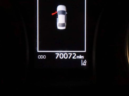 Used 2022 Toyota Camry LE w/ Carpet Mat Package (TMS) FWD image 17
