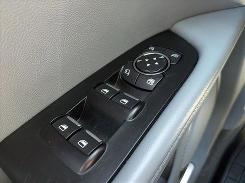Used 2022 Lincoln Nautilus Reserve AWD/4WD image 30