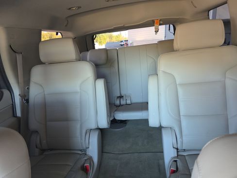 Used 2017 GMC Yukon Denali w/ Open Road Package image 18