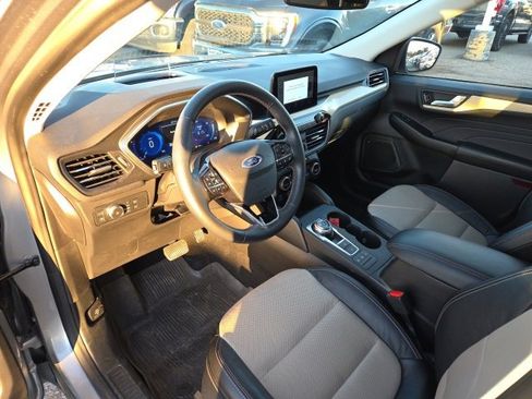 Used 2021 Ford Escape Titanium w/ Titanium Elite Package image 10