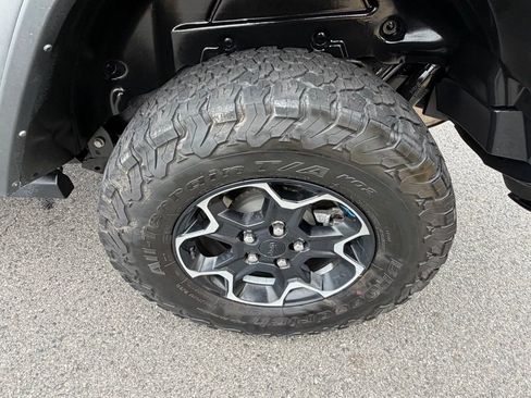 Used 2023 Jeep Wrangler Unlimited Rubicon 4xe image 13