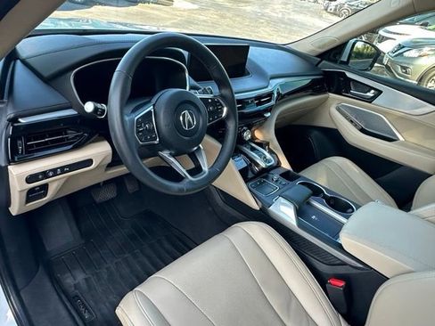 Used 2022 Acura MDX w/ Technology Package AWD/4WD image 30