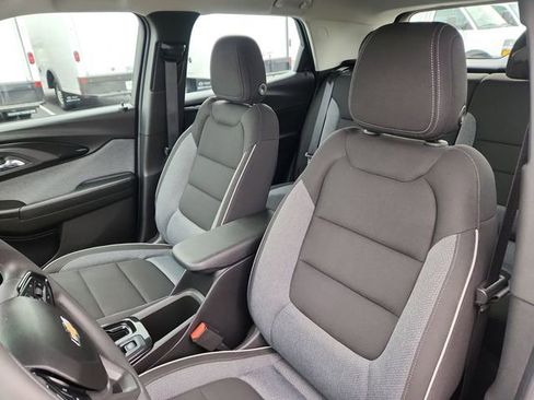 Used 2023 Chevrolet TrailBlazer LS image 21
