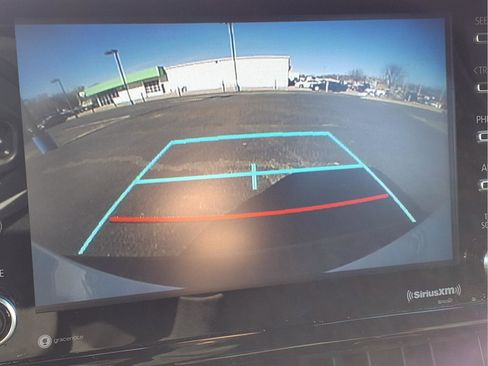 Used 2020 Toyota Corolla SE image 16