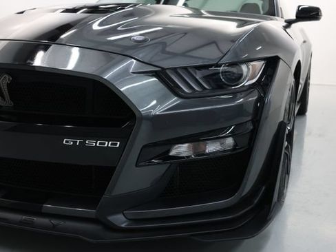 Used 2020 Ford Mustang Shelby GT500 w/ Technology Package RWD image 59