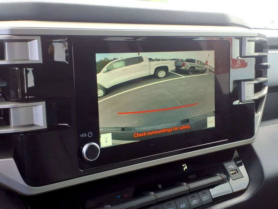 Used 2025 Toyota Tundra SR5 AWD/4WD image 20