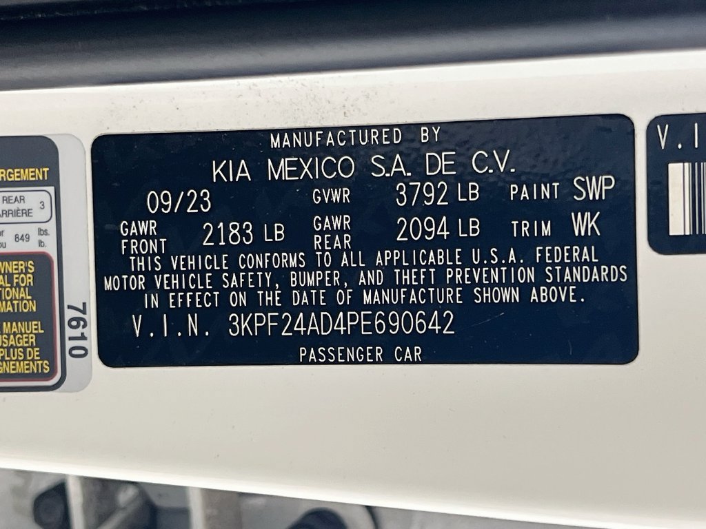 Certified 2023 Kia Forte LXS FWD image 9