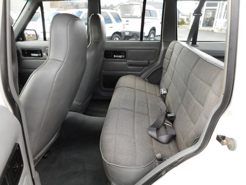 Used 1996 Jeep Cherokee 4WD 4-Door image 16