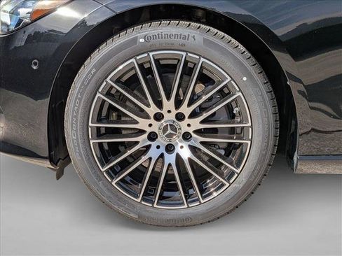 Certified 2025 Mercedes-Benz C 300 Sedan image 21