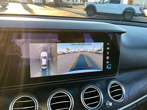 Used 2023 Mercedes-Benz E 350 Sedan image 14