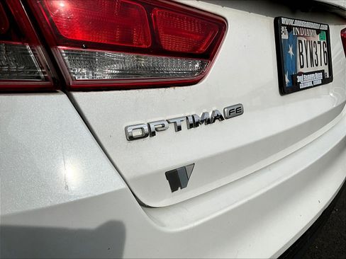 Used 2016 Kia Optima LX FWD image 22