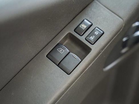 Used 2021 Nissan Frontier SV RWD image 34