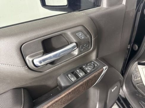 Used 2022 GMC Sierra 2500 Denali w/ Denali Ultimate Package image 27